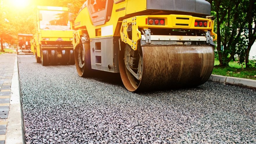 What You Need to Start a Sealcoating Business