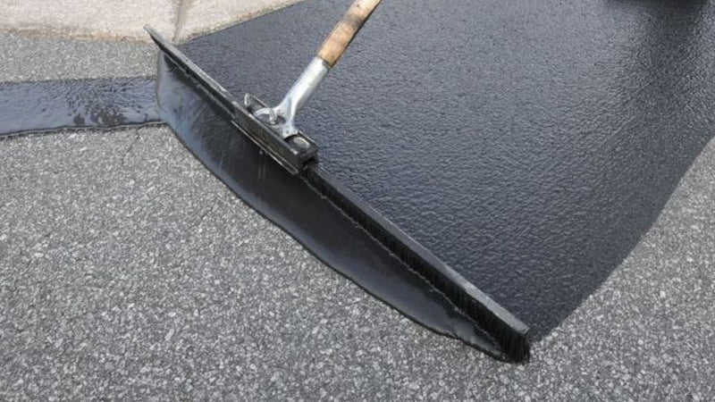 How Long Does It Take For Asphalt Sealcoat To Dry?