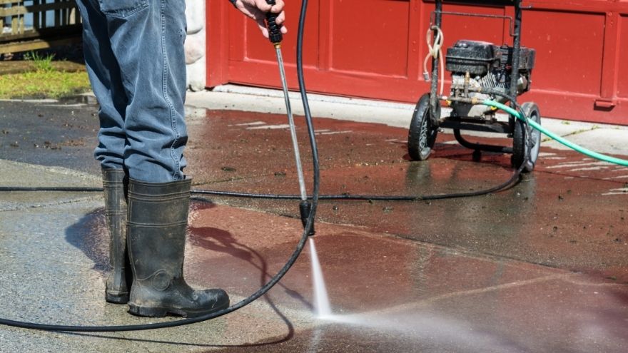 How to Care for Asphalt After Sealcoating